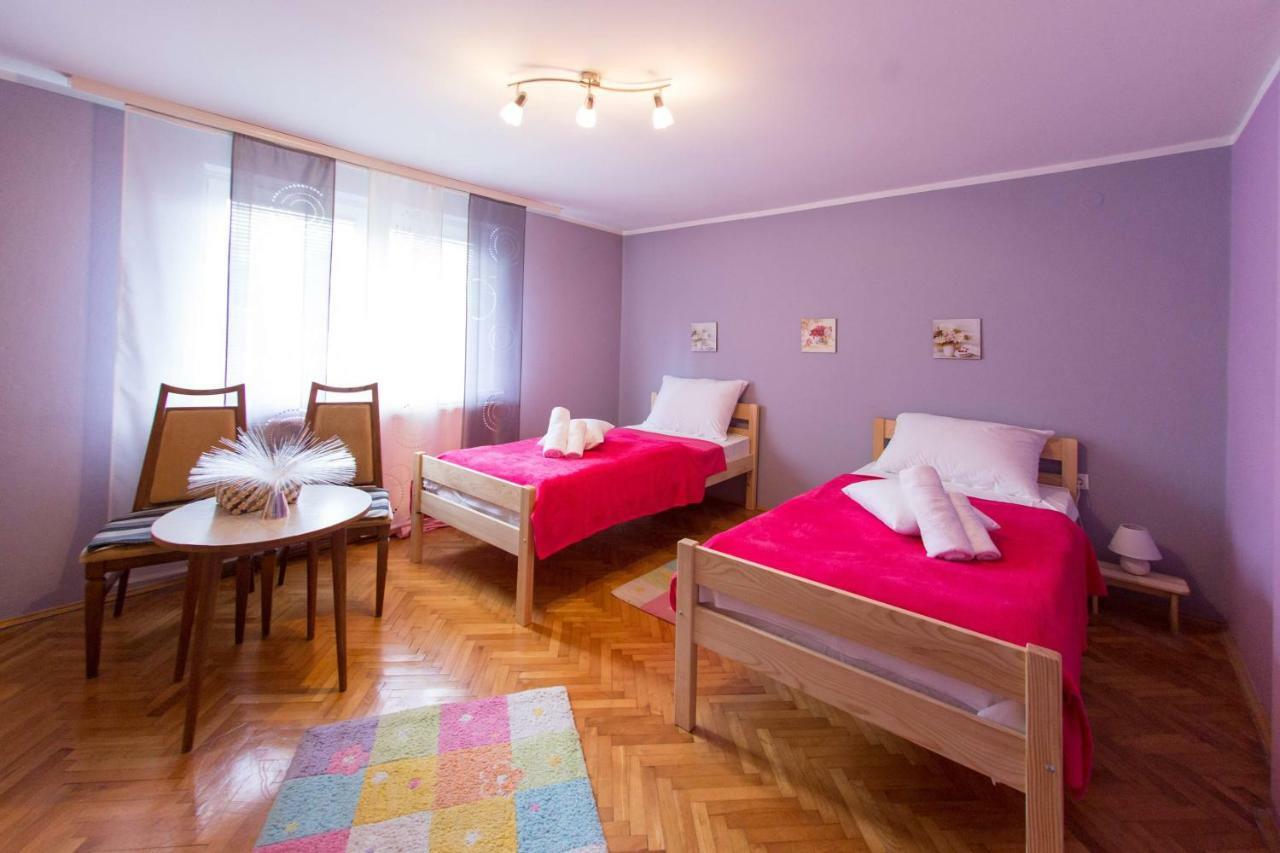 Apartman Antea Оточац Екстер'єр фото